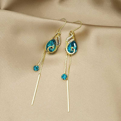 Fashionable Turquoise Bird Dangle Earrings