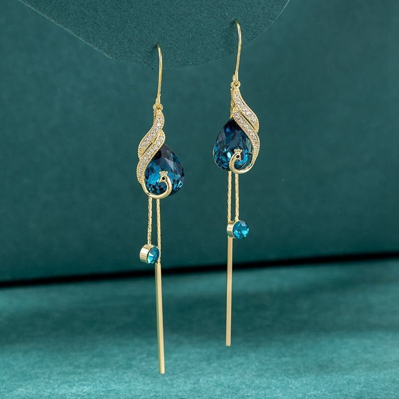Fashionable Turquoise Bird Dangle Earrings - Luxicro