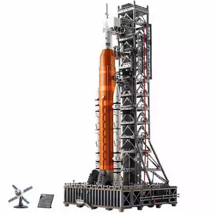 NASA Artemis Space Rocket Model Building Kit - Luxicro