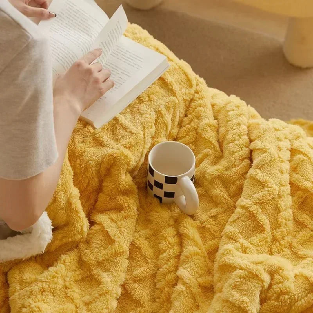 Soft Warm Fleece Blanket for Bed and Sofa