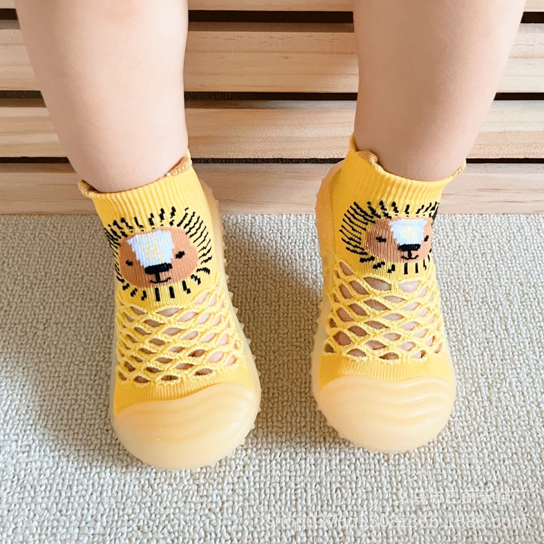 Cute Zoo Print Infant Socks