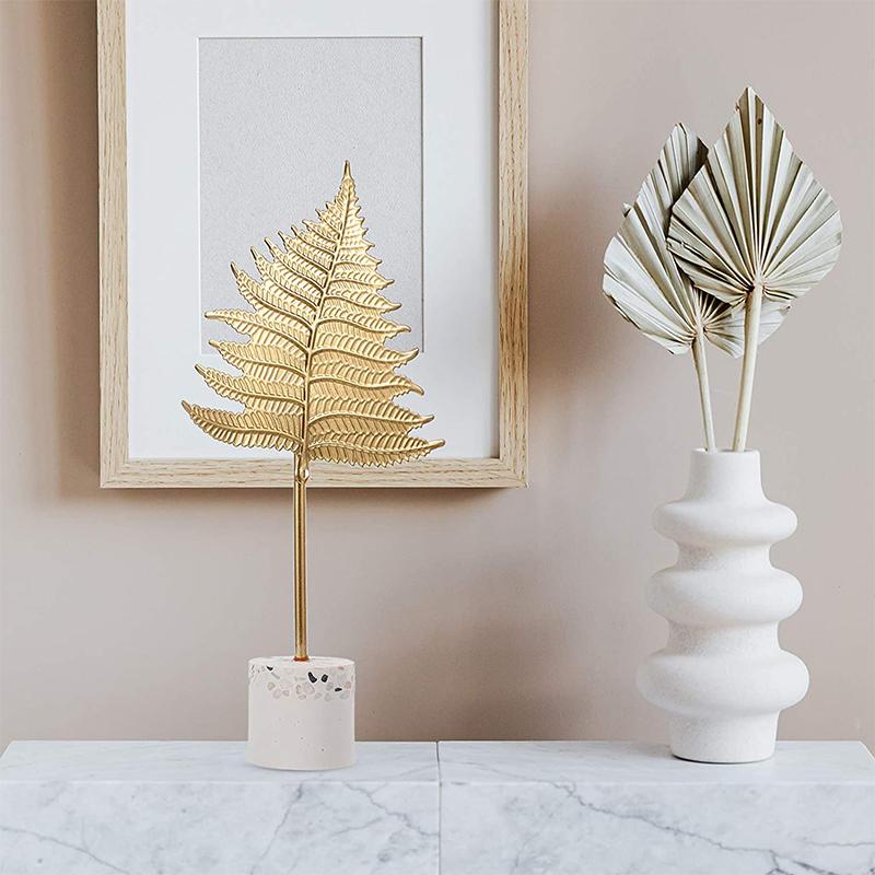 Shiny Gold Leaf Christmas Decorations