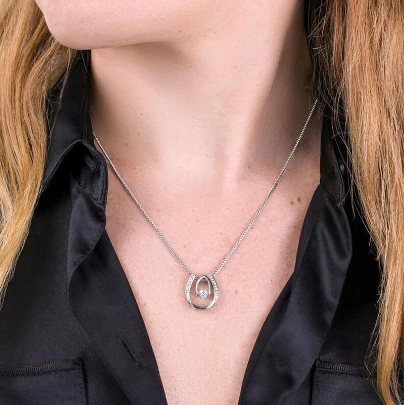Stylish Horse Shoe Pendant Necklace