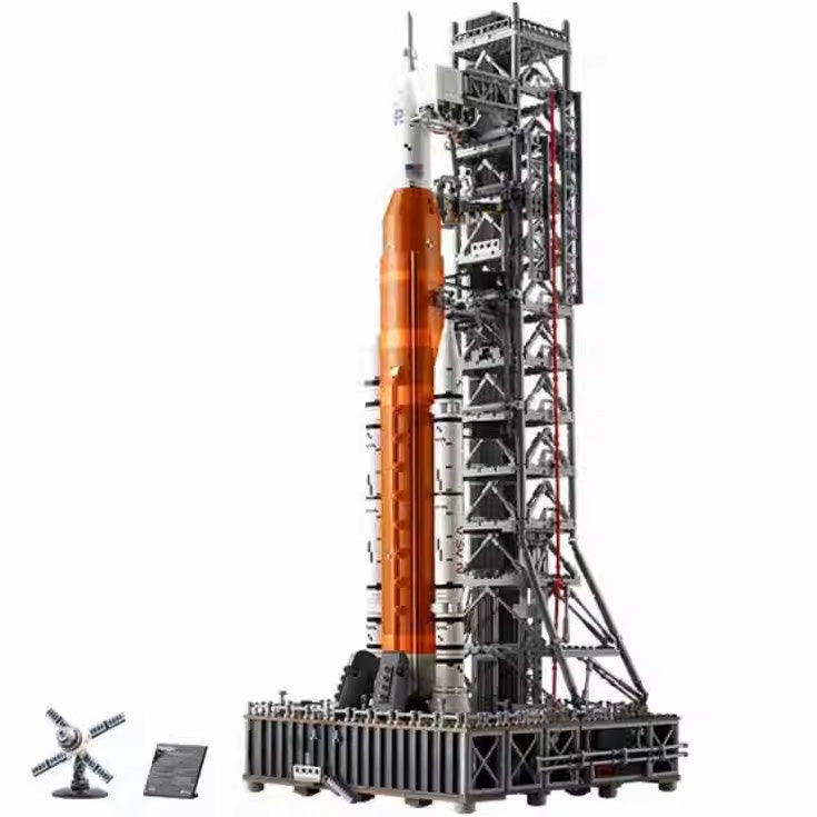 Official NASA Artemis Model Rocket Kit - Luxicro
