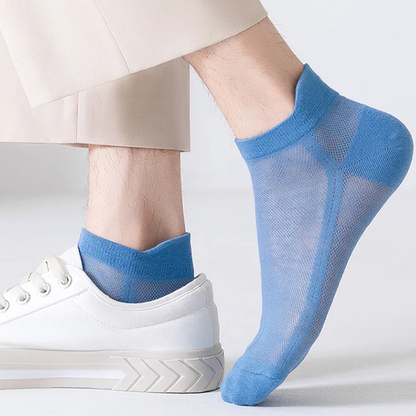 Slim No-Show Grip Socks