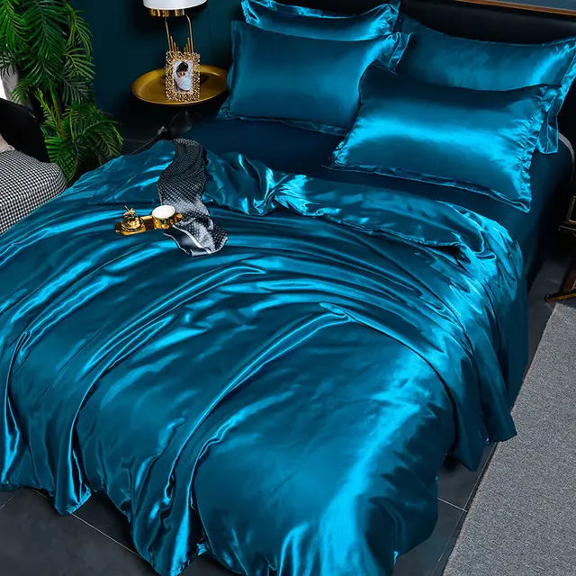 Luxurious Silk Feel Duvet Cover