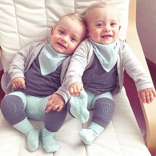 Cushioned Infant Knee Pads for Crawling Toddlers - Luxicro