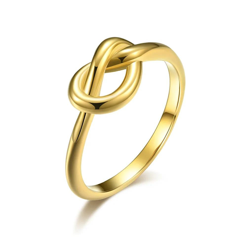 Elegant Heart Diamond Engagement Ring