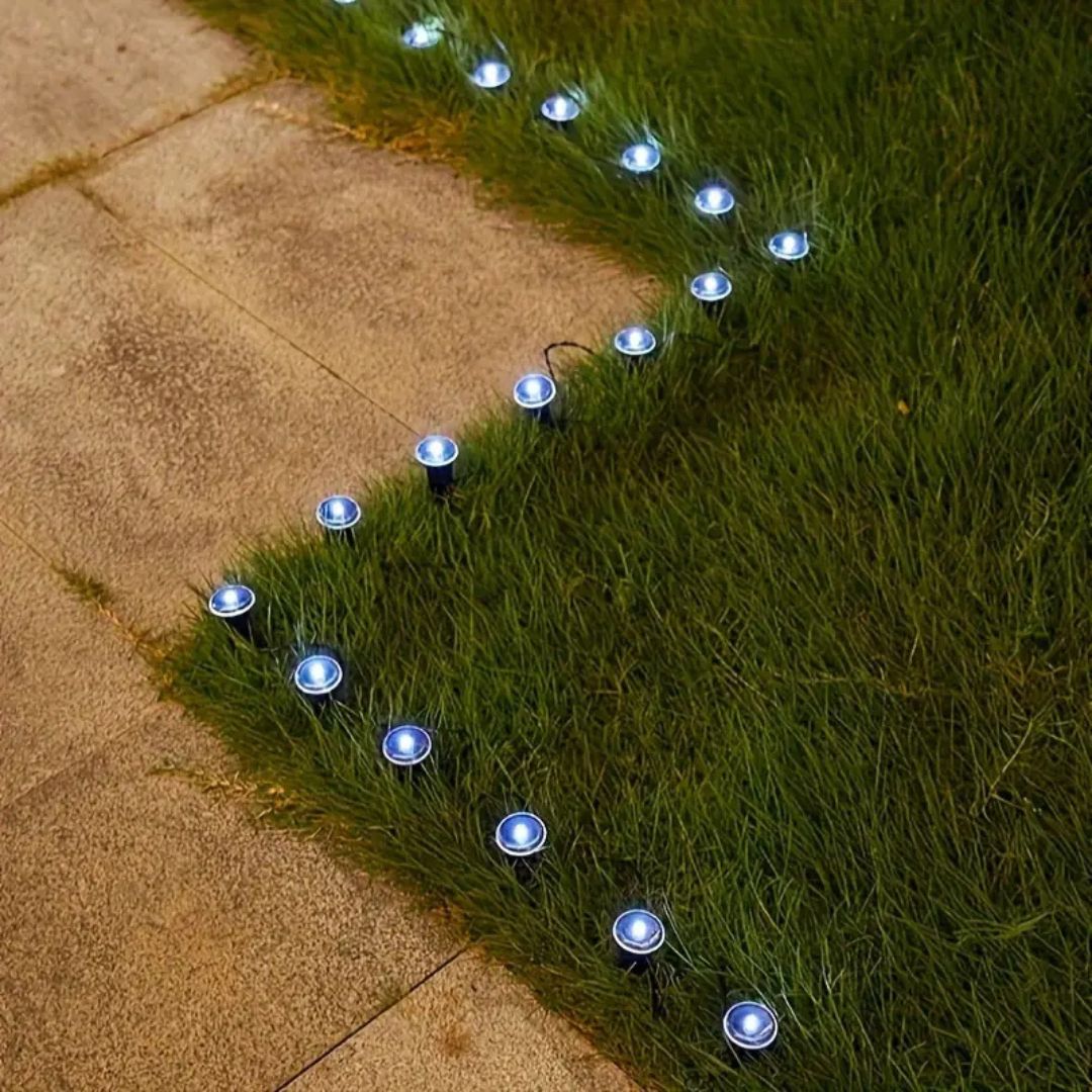 Energy Efficient Outdoor Solar Path Lights - Luxicro