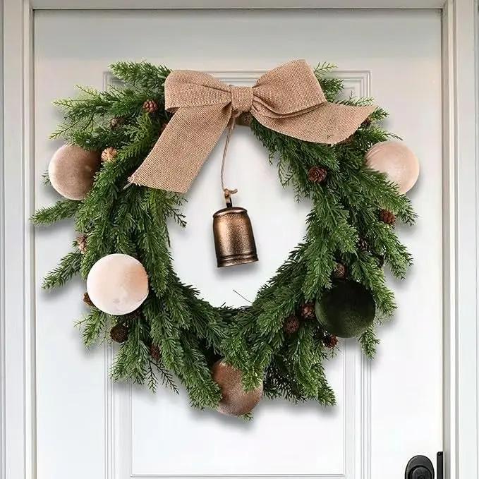 Luxurious Plush Holiday Tree Decorations - Luxicro