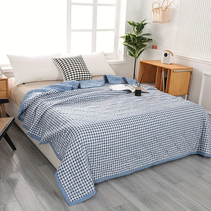 Cozy Checkered Blanket for Cold Nights