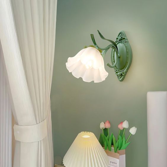 Beautiful Floral LED Wall Lamp