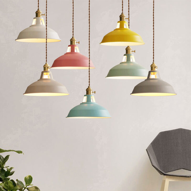 Sleek Metal Pendant Light Modern Chic Design