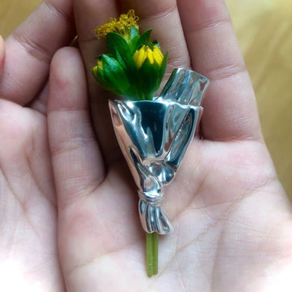 Floral Pattern Jewelry Brooch