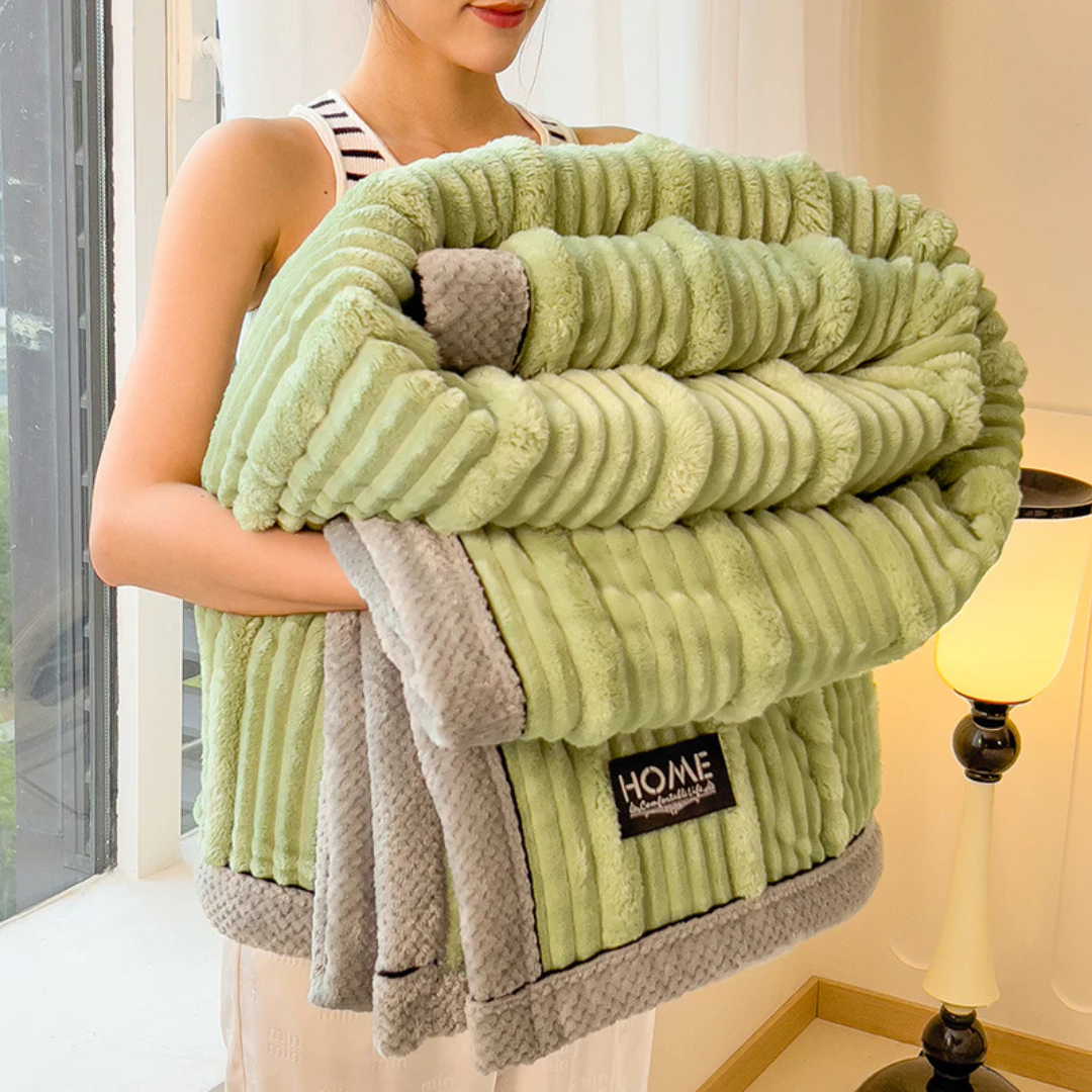 Plush Warm Blanket for Bed and Couch