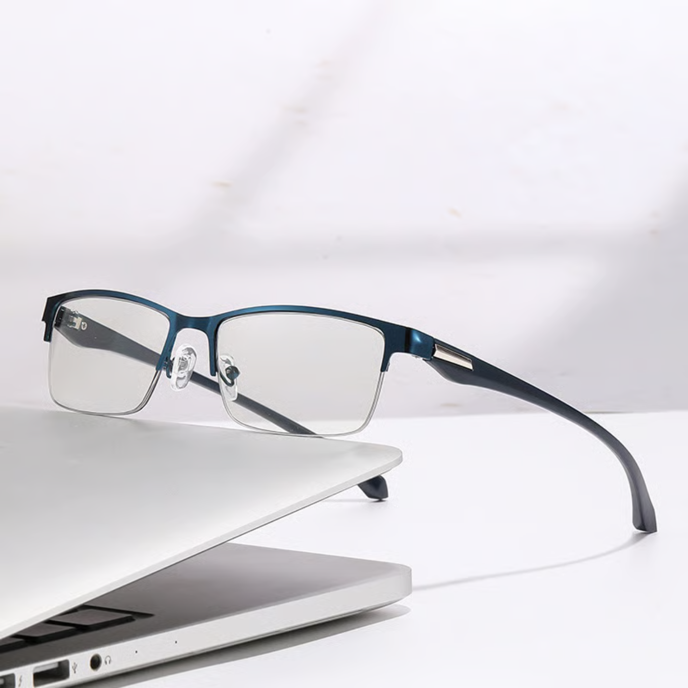 Fog Free Reading Glasses | Clear Sight Eyewear