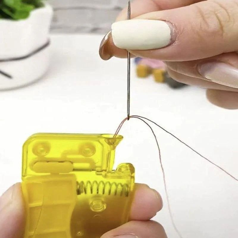 Simple Sewing Needle Threader Aid