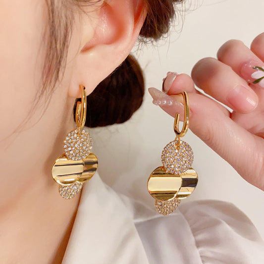 Dazzling Crystal Beaded Tassel Earrings - Luxicro
