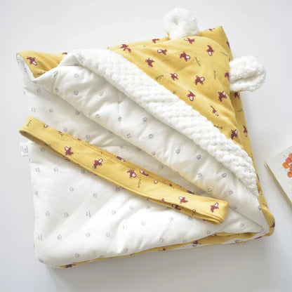 Cozy Infant Sleeper Blanket with Hood and Plush Inside