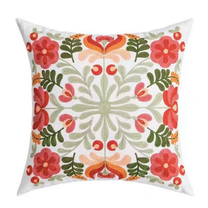 Delicate Floral Pattern Pillow Cover