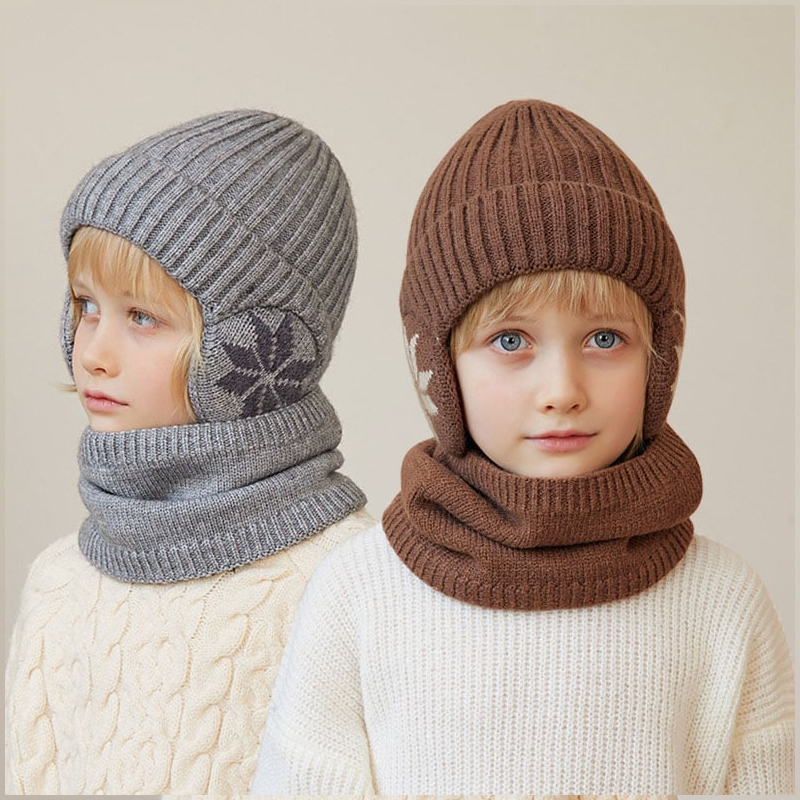 Cozy Childrens Winter Hat and Scarf Set