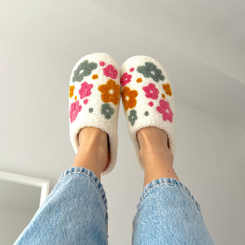 Cozy Floral Slipper Shoes with Grip Soles - Luxicro