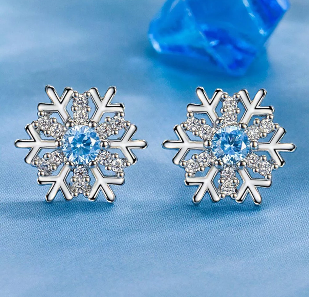 Dazzling Icy Crystal Drop Earrings - Luxicro