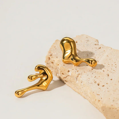 Dainty Hanging Style Earrings