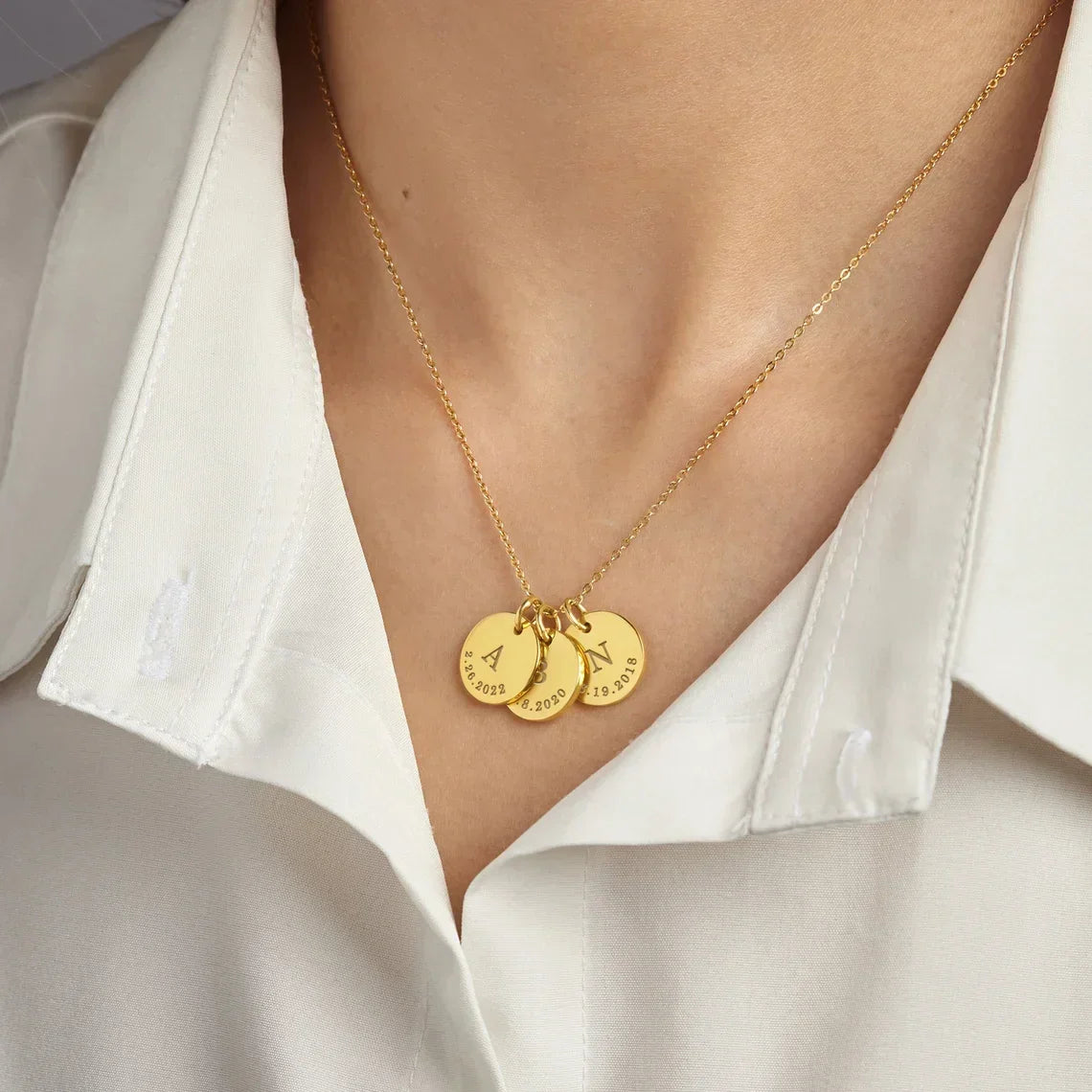 Personalized Initial Necklaces with Engraved Date Charm - Luxicro