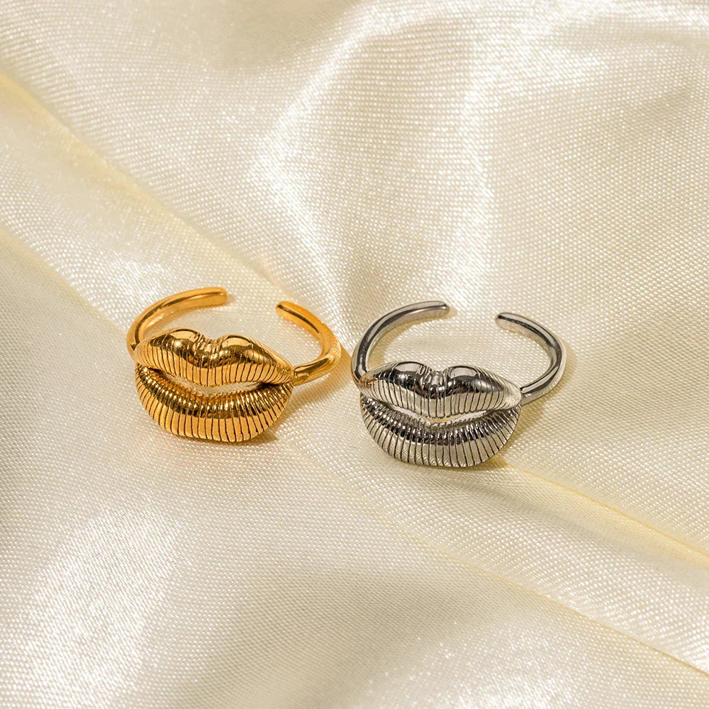Romantic Heart Shaped Engagement Ring