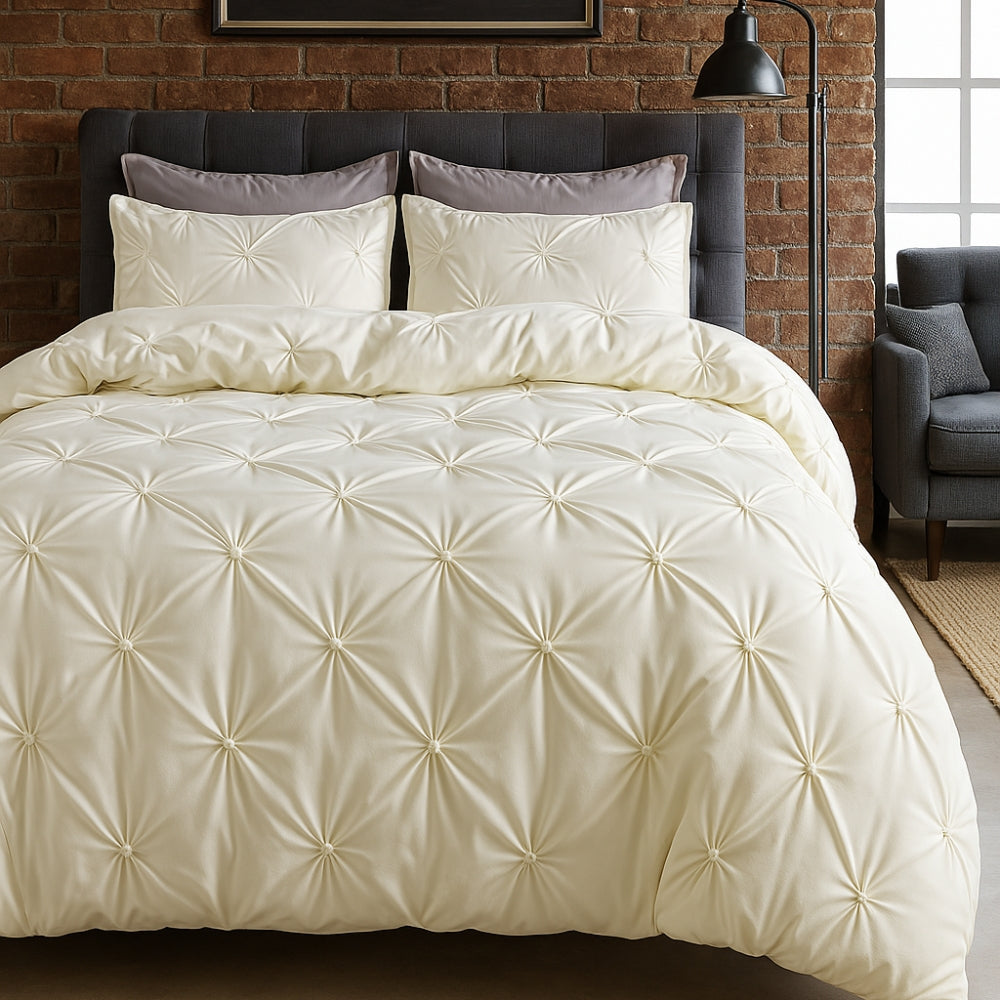 Cozy Fleece Pleated Duvet Cover Set