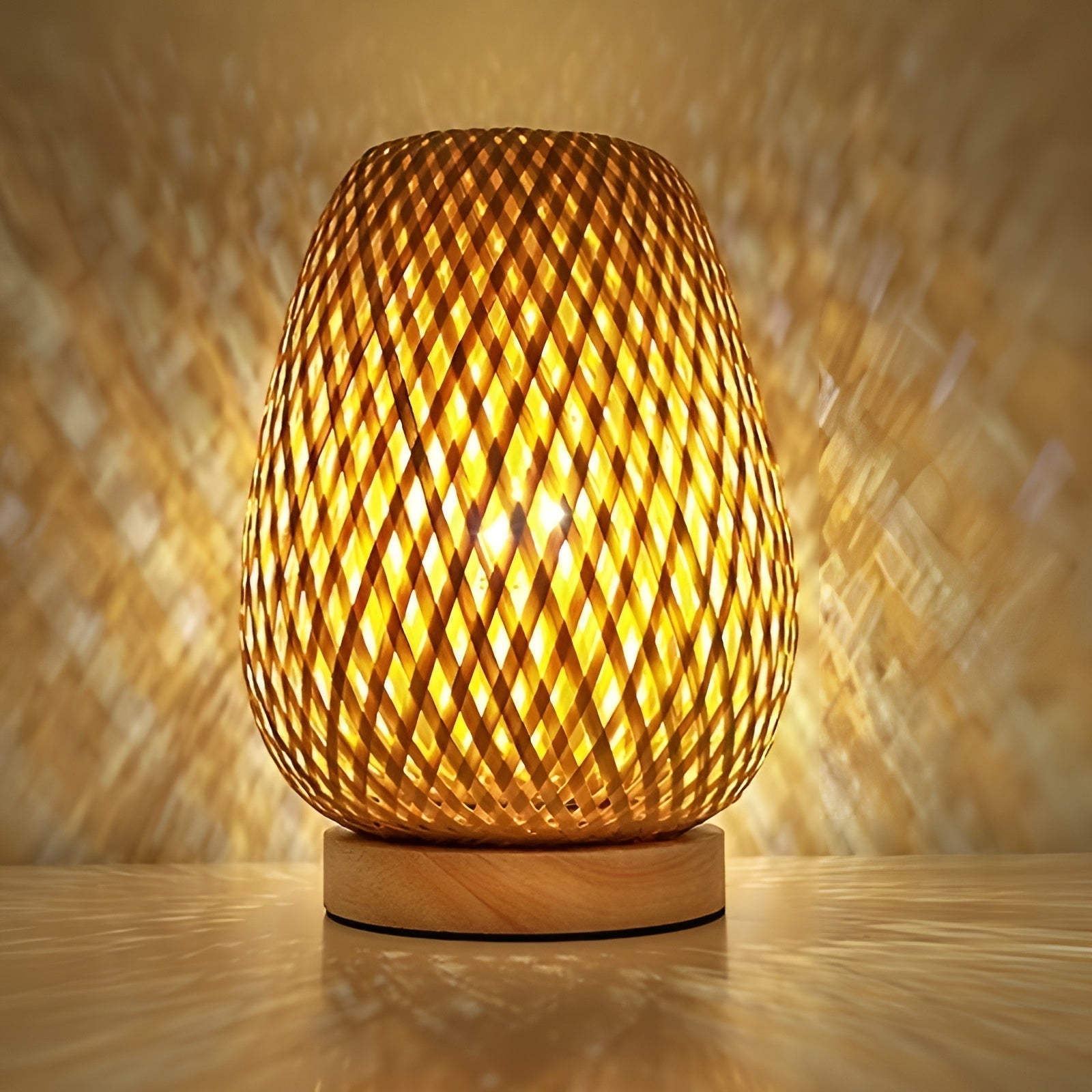 Green Bamboo Table Lamp with USB Charger - Luxicro