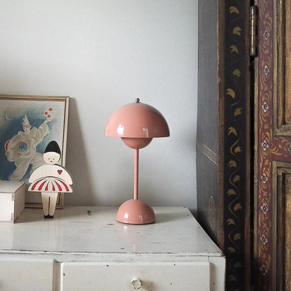 Vintage Style Portable Desk Lamp