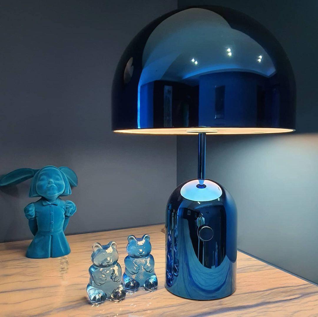 Classic Circular Table Lamp
