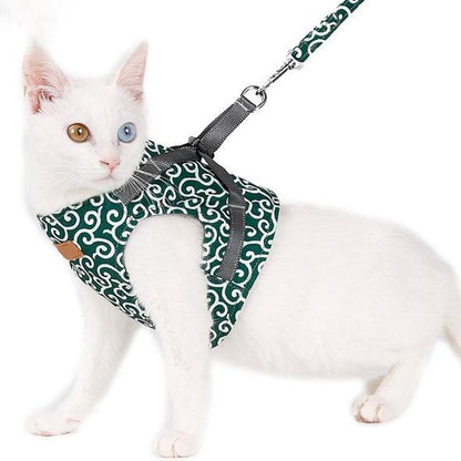 Comfortable Cat Harness and Leash Set for Walking - Luxicro