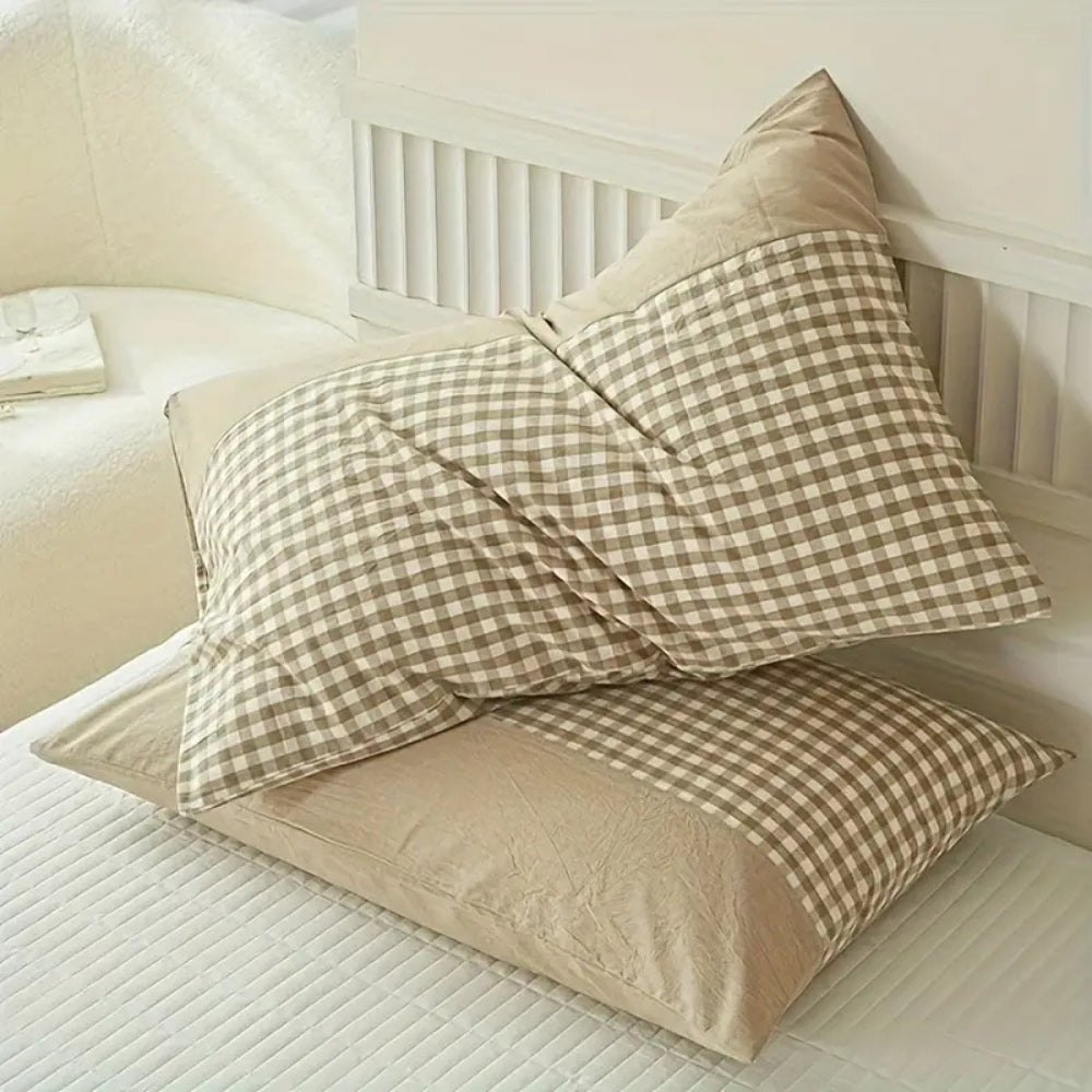 Traditional Plaid Cushion Cover