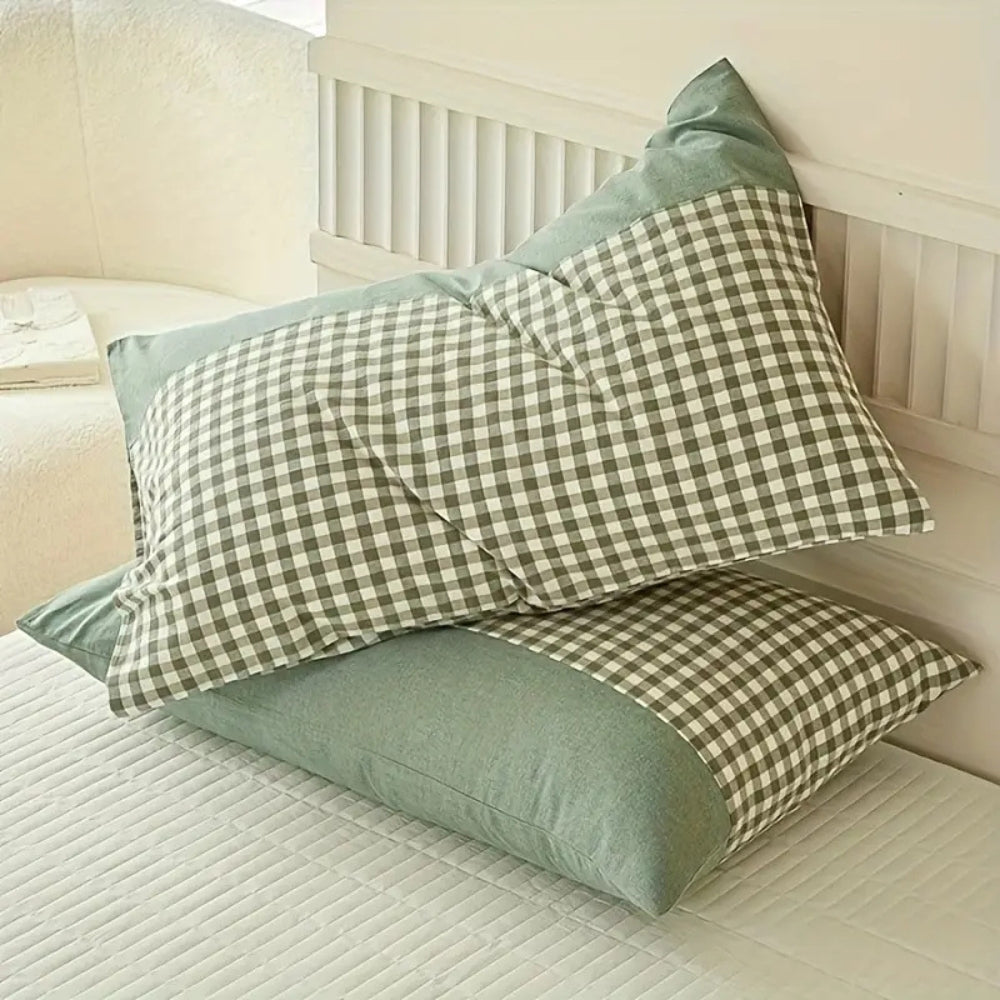 Traditional Plaid Cushion Cover