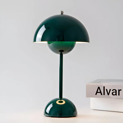 Simple Nordic Table Light