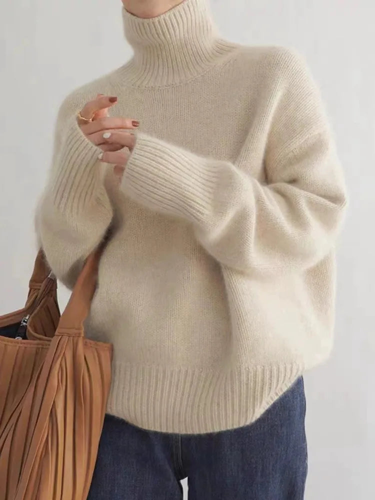 Soft Relaxed Fit Women's Turtleneck Jumper