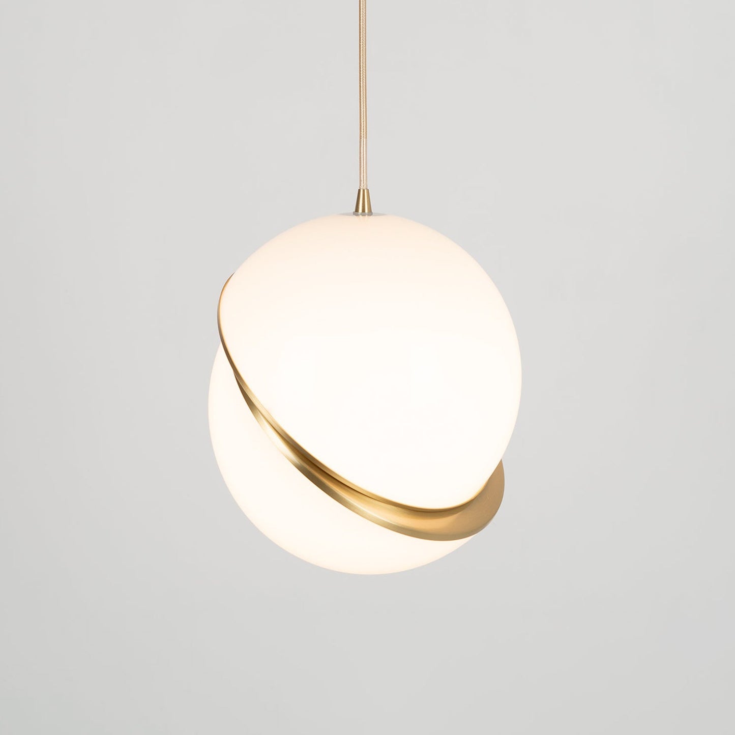Beautiful Round Glass Pendant Light