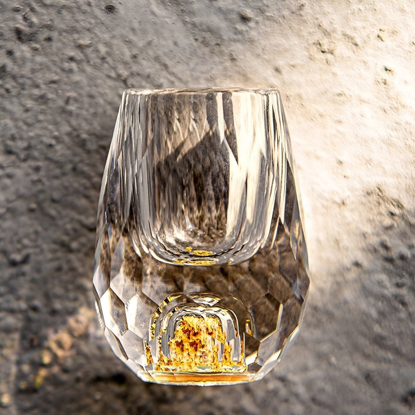 Elegant Crystal Clear Decanter Bottom