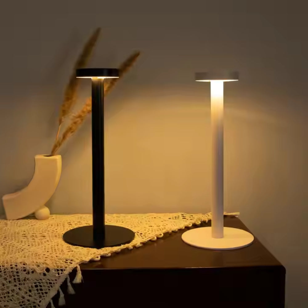 Slim Metal Desk Light Lamp - Luxicro