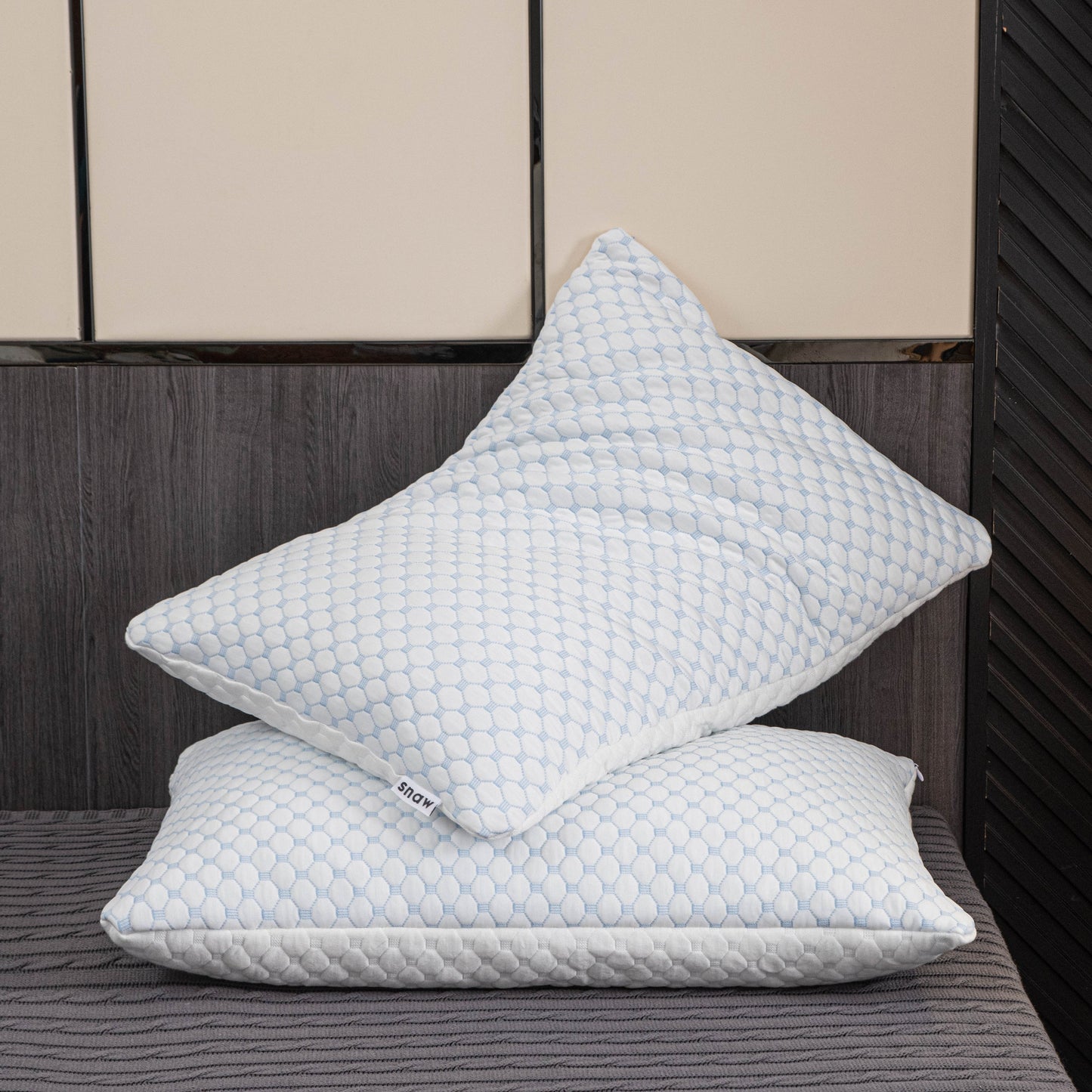 Contouring Soft Support Neck Pillow
