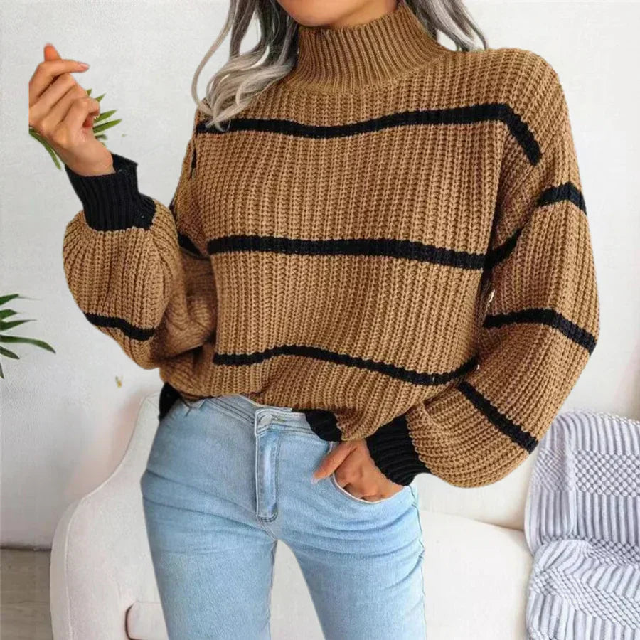 Cozy Women's Turtleneck Sweater - Soft Knit Top