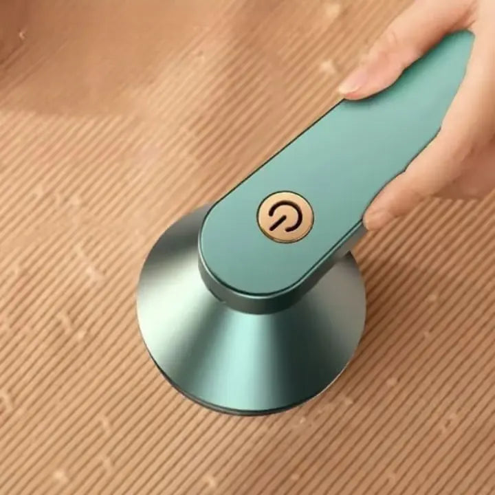 Compact Cordless Lint Roller - Easy to Use - Luxicro