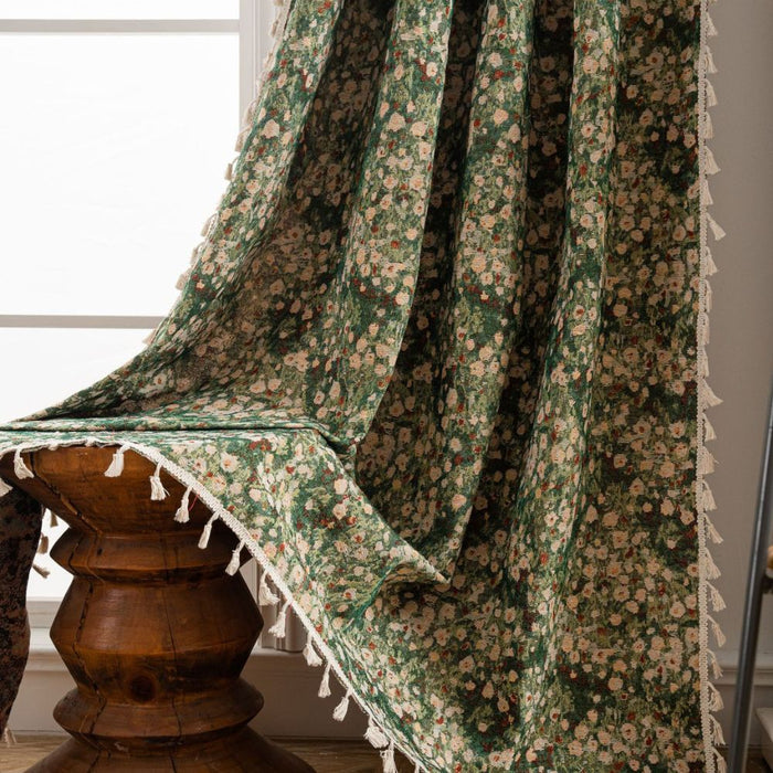 Classic Elegant Floral Pattern Curtain Panel