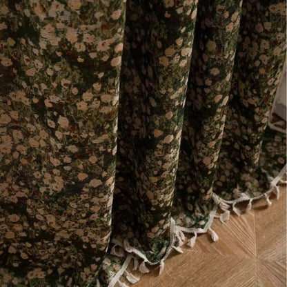 Classic Elegant Floral Pattern Curtain Panel