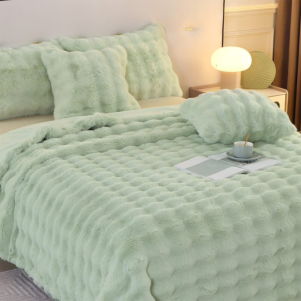 Cozy Double Layer Faux Fur Plush Blanket