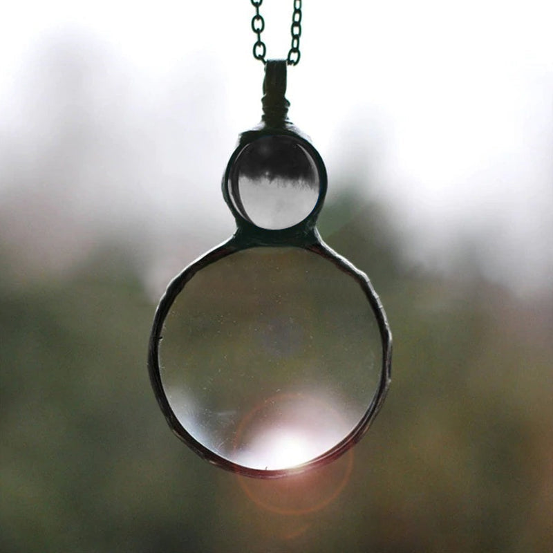 Classic Necklace with Magnifying Glass Pendant