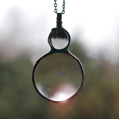 Classic Necklace with Magnifying Glass Pendant